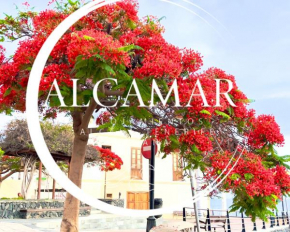 ALCAMAR Habitación privada con las areas de sala, cocina y baño que se comparten cerca al Mar!